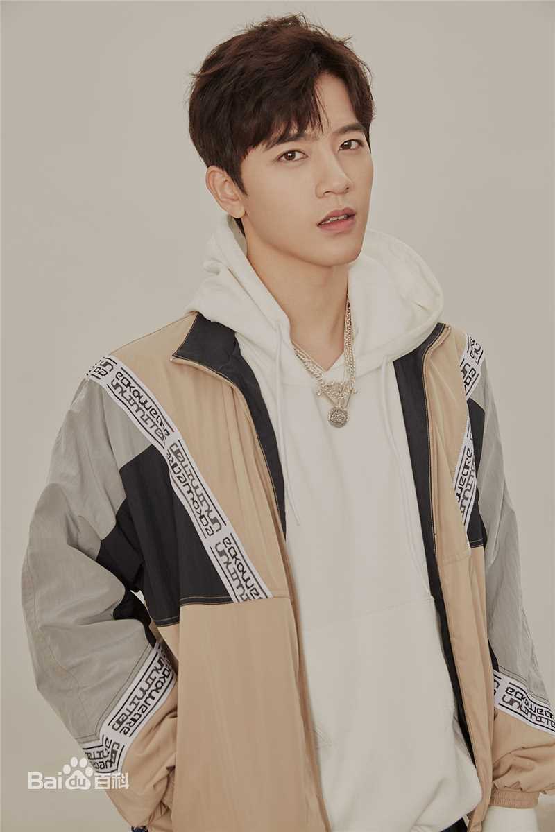 李宗霖(Chung Lin)最新壁纸