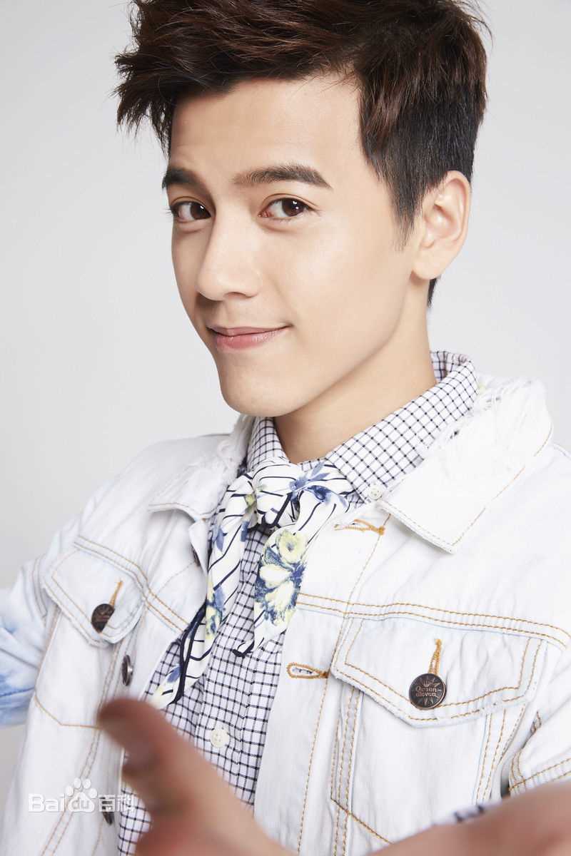 李宗霖(Chung Lin)高清杂志拍摄图集