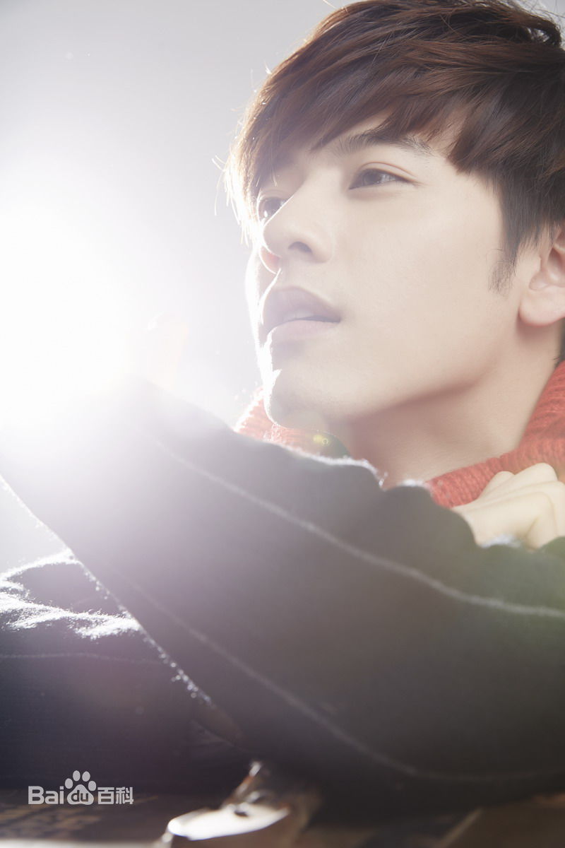 李宗霖(Chung Lin)高清杂志拍摄图集