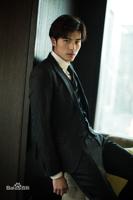 徐开骋(Xu Kaicheng)出席活动性感图片图集