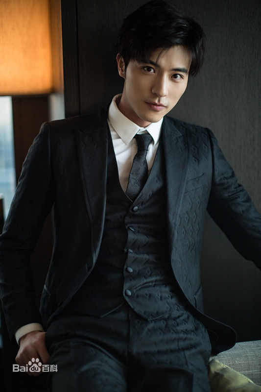 徐开骋(Xu Kaicheng)出席活动性感图片图集