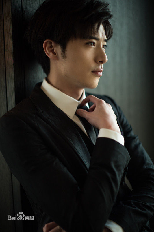 徐开骋(Xu Kaicheng)出席活动性感图片图集