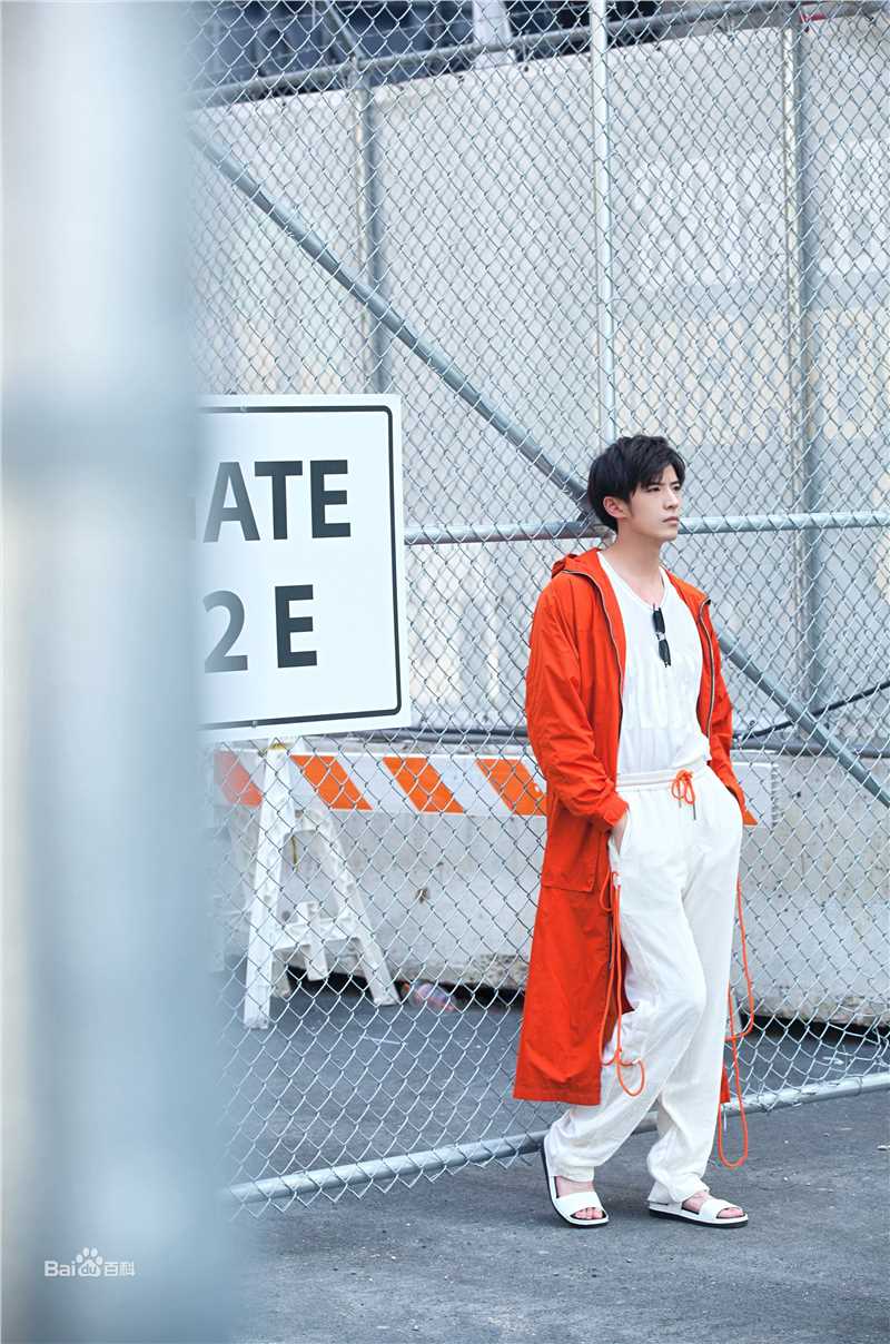 徐开骋(Xu Kaicheng)街拍大片性感图片图集