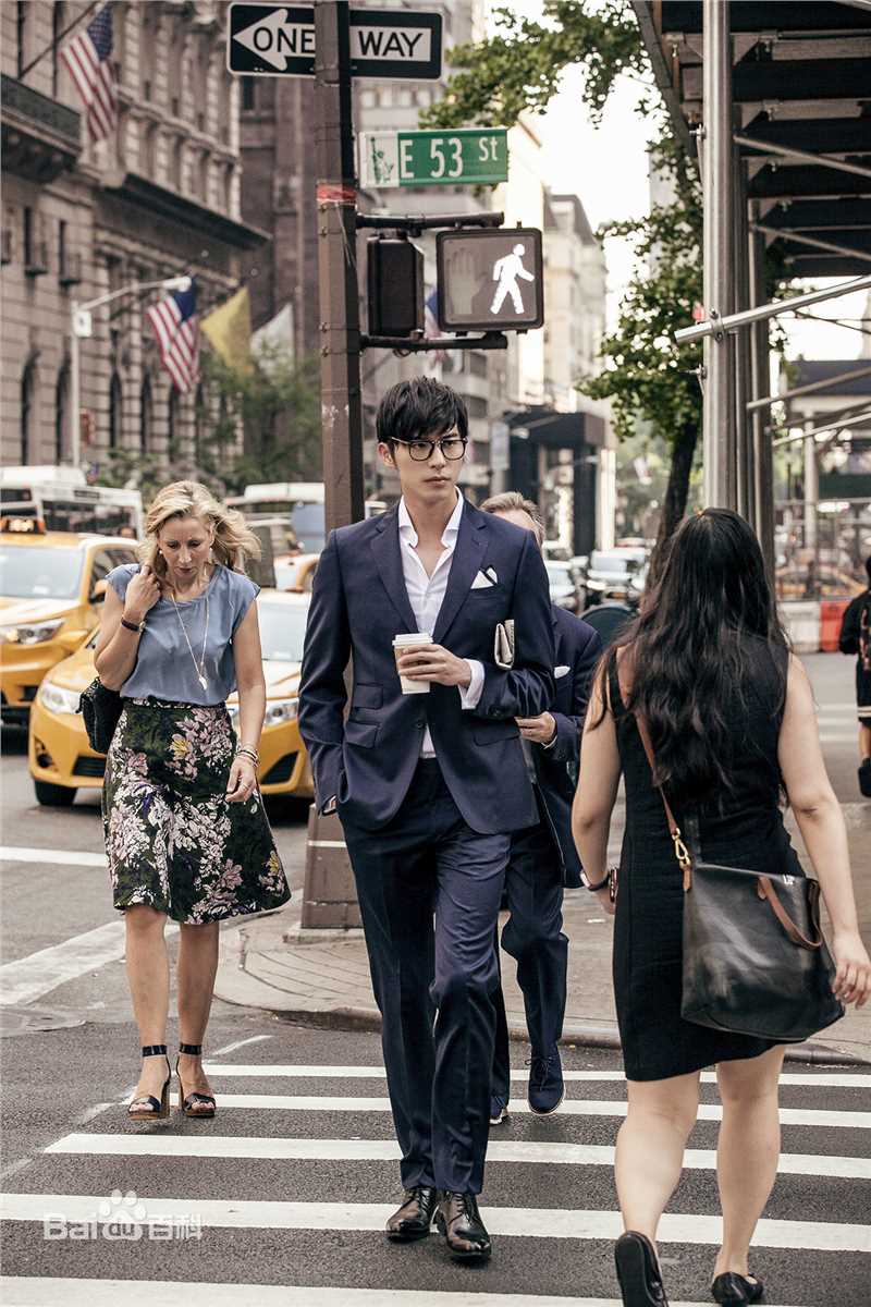 徐开骋(Xu Kaicheng)街拍大片性感图片图集