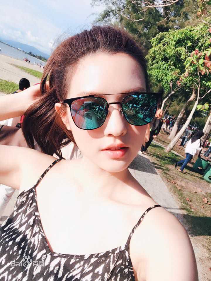 陈语安(Katie Chen Yuan)生活照性感图片图集