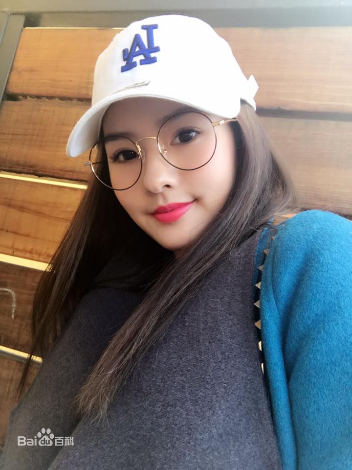 陈语安(Katie Chen Yuan)生活照性感图片图集