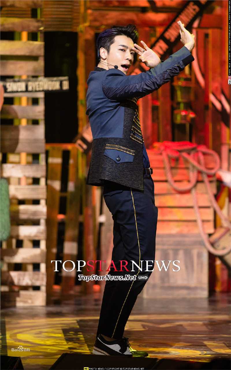 高清李东海(Lee Dong Hae)图片