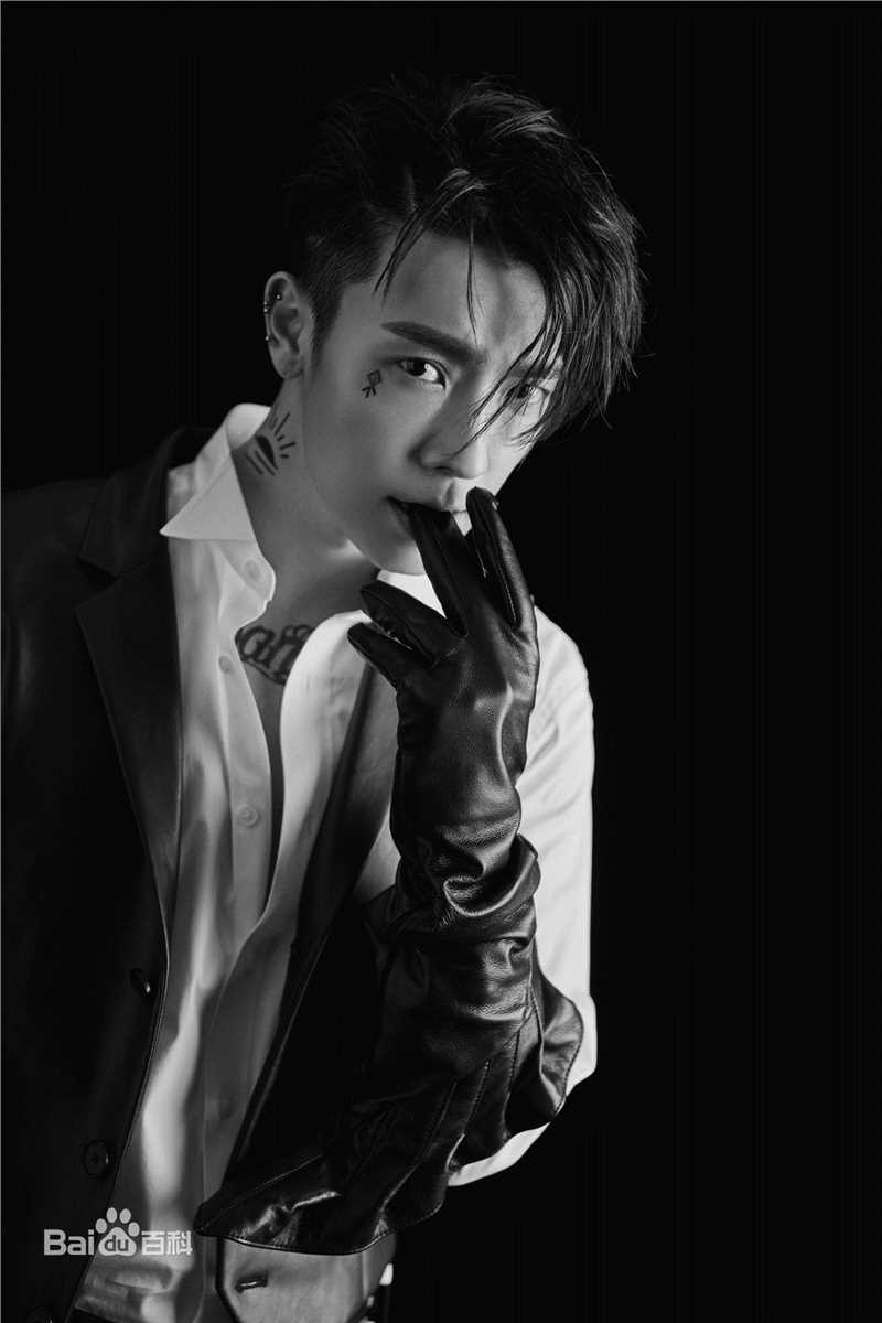 李东海(Lee Dong Hae)专辑造型壁纸壁纸