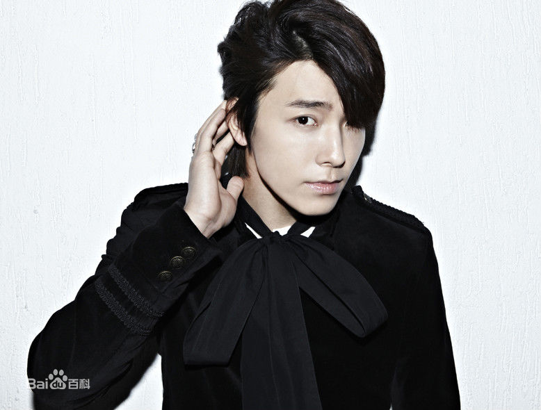 李东海(Lee Dong Hae)专辑造型壁纸壁纸