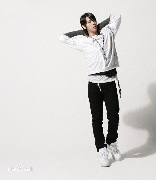 李东海(Lee Dong Hae)专辑造型壁纸壁纸