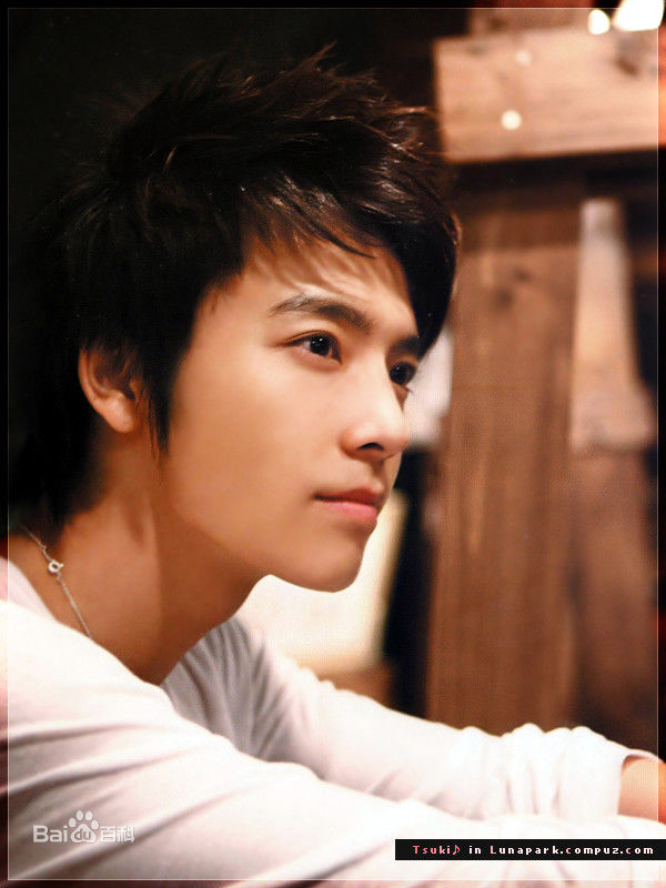 李东海(Lee Dong Hae)专辑造型壁纸壁纸