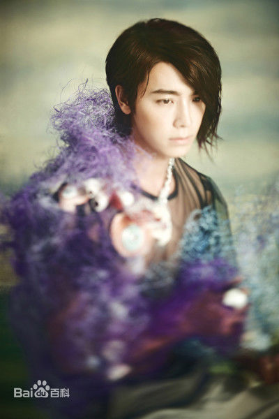 李东海(Lee Dong Hae)专辑造型壁纸壁纸