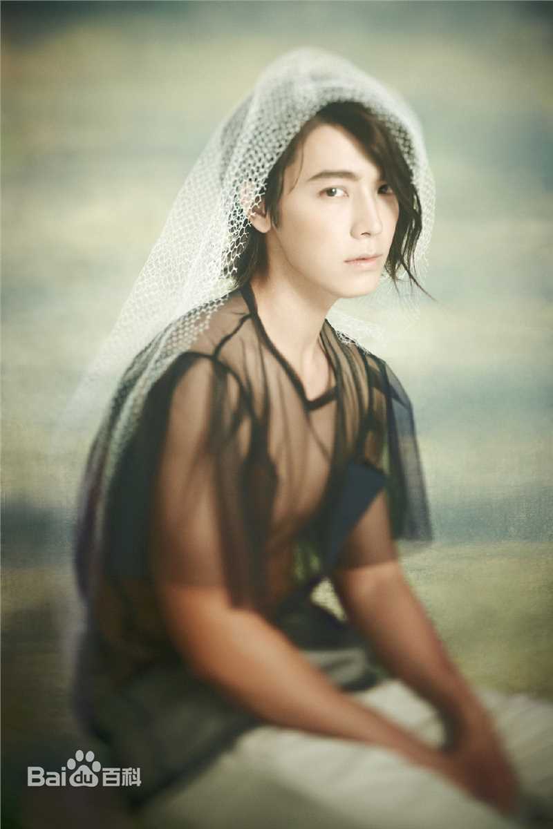 李东海(Lee Dong Hae)专辑造型壁纸壁纸