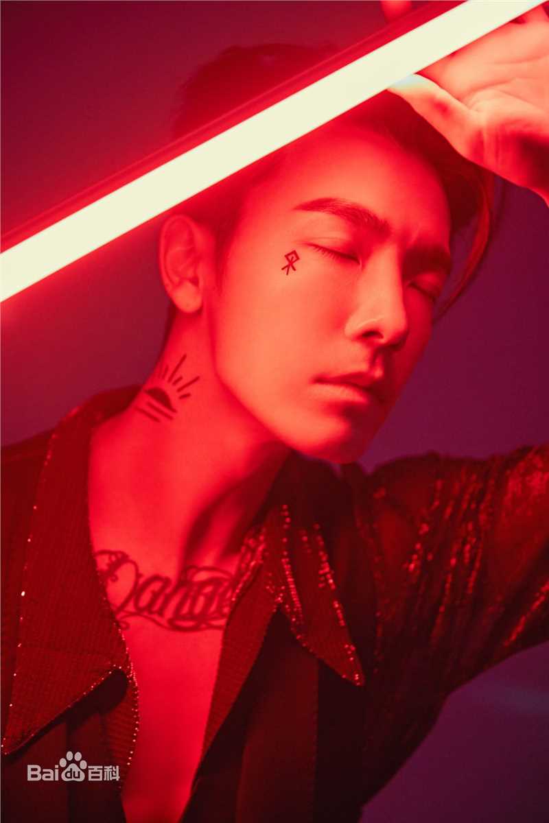 李东海(Lee Dong Hae)专辑造型壁纸壁纸