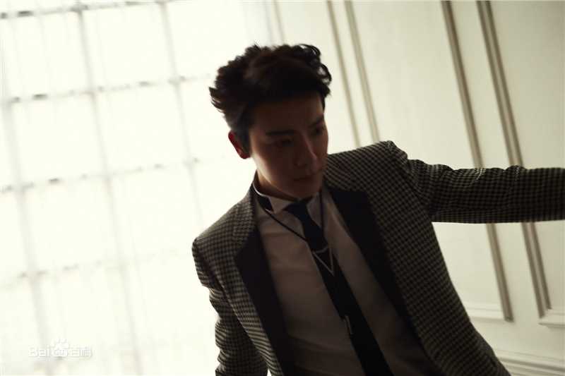 李东海(Lee Dong Hae)专辑造型壁纸壁纸