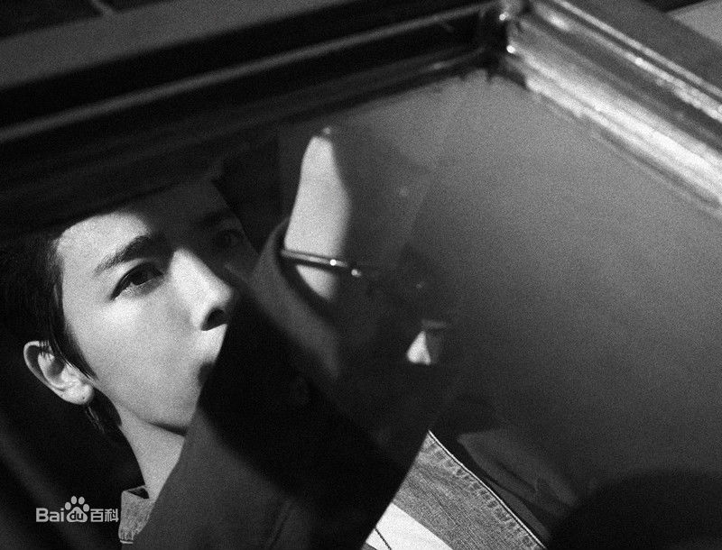 李东海(Lee Dong Hae)专辑造型壁纸壁纸