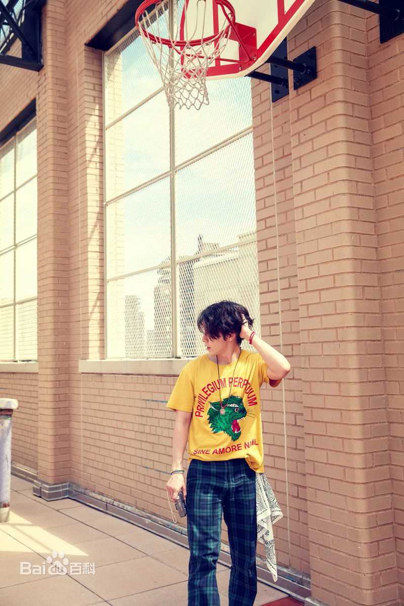 李东海(Lee Dong Hae)专辑造型壁纸壁纸