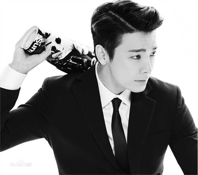 李东海(Lee Dong Hae)专辑造型壁纸壁纸