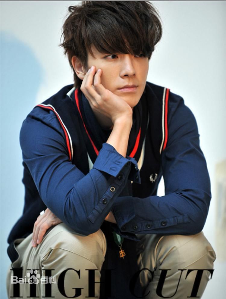 李东海(Lee Dong Hae)前后照片