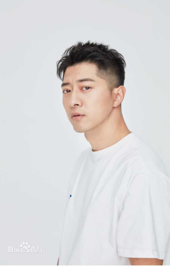 郭家豪个人照前后照片