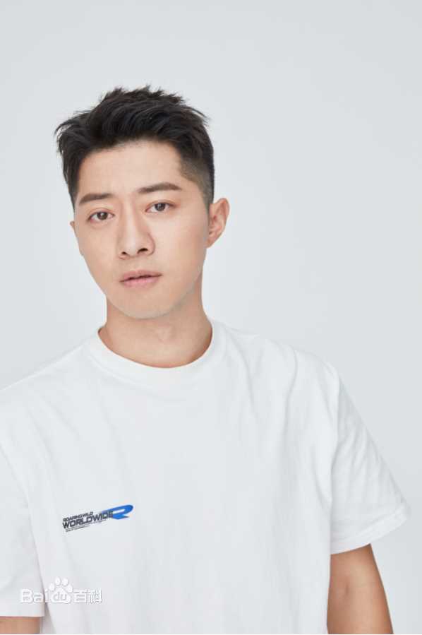 郭家豪个人照前后照片