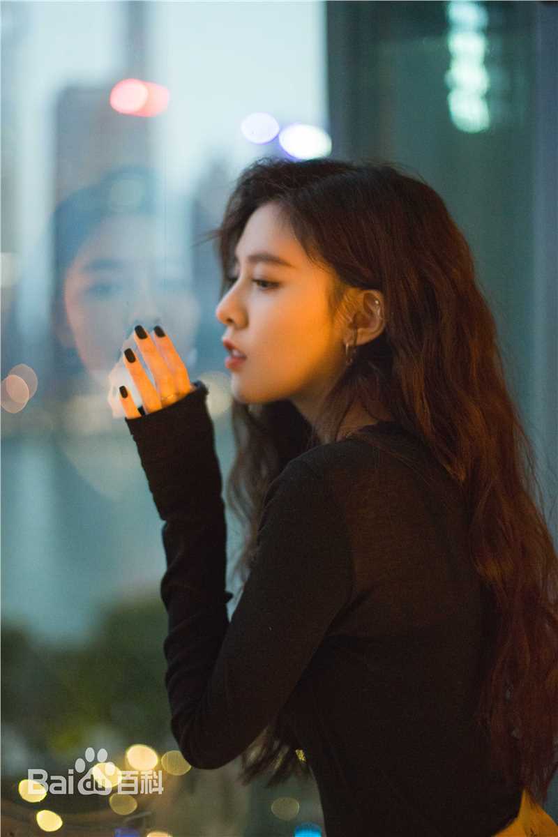 宋妍霏(cecilia boey)最新壁纸