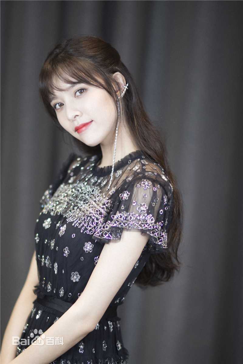 宋妍霏(cecilia boey)CCx随拍图片图册