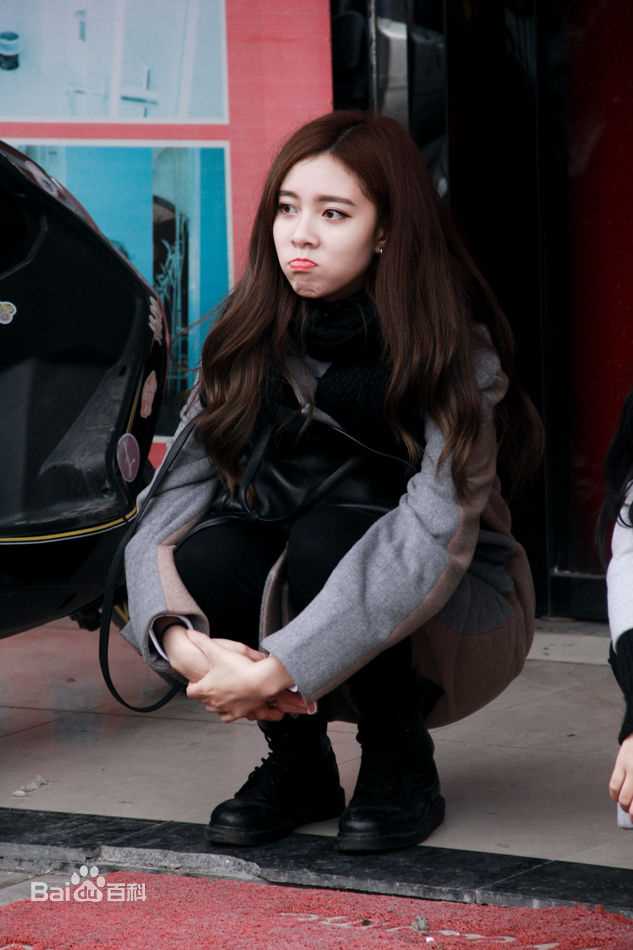 精选宋妍霏(cecilia boey)在湖南卫视《一年级大学季》中的图册