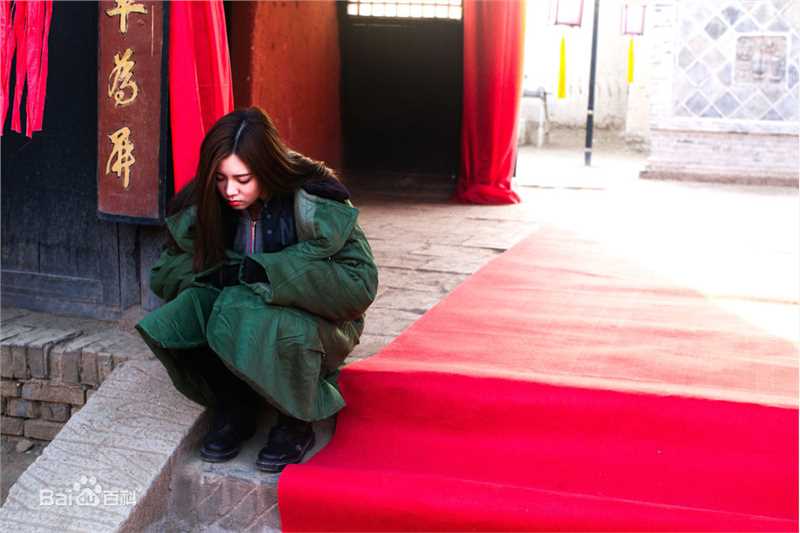 精选宋妍霏(cecilia boey)在湖南卫视《一年级大学季》中的图册