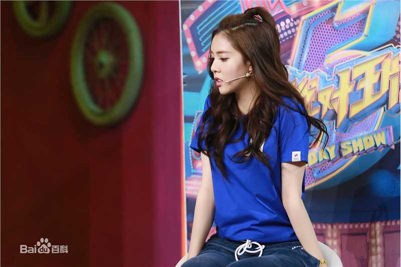 高清宋妍霏(cecilia boey)在爱奇艺《大牌对王牌》中的图集