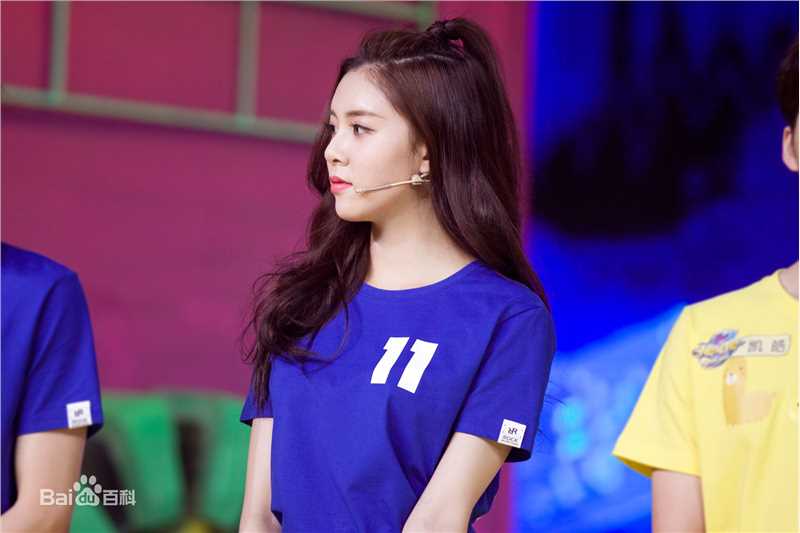 高清宋妍霏(cecilia boey)在爱奇艺《大牌对王牌》中的图集