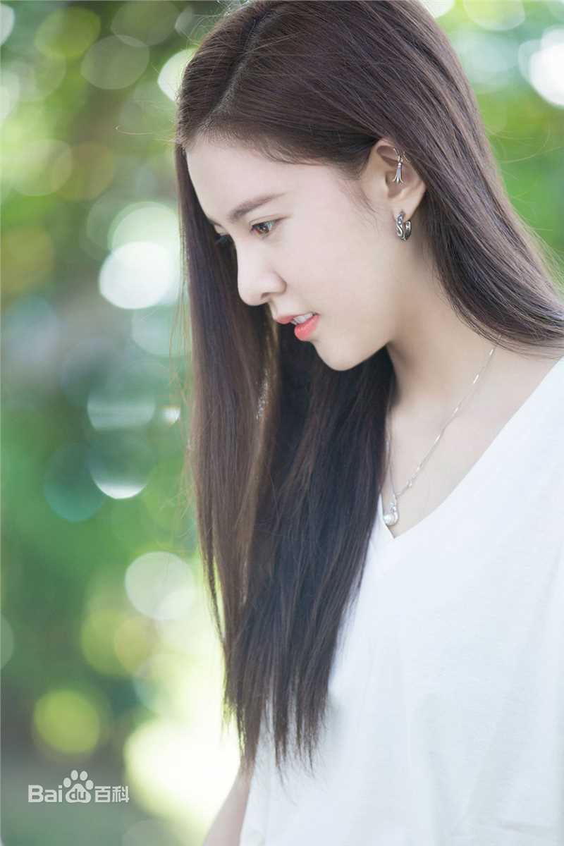 宋妍霏(cecilia boey)《神犬小七3》最新剧照