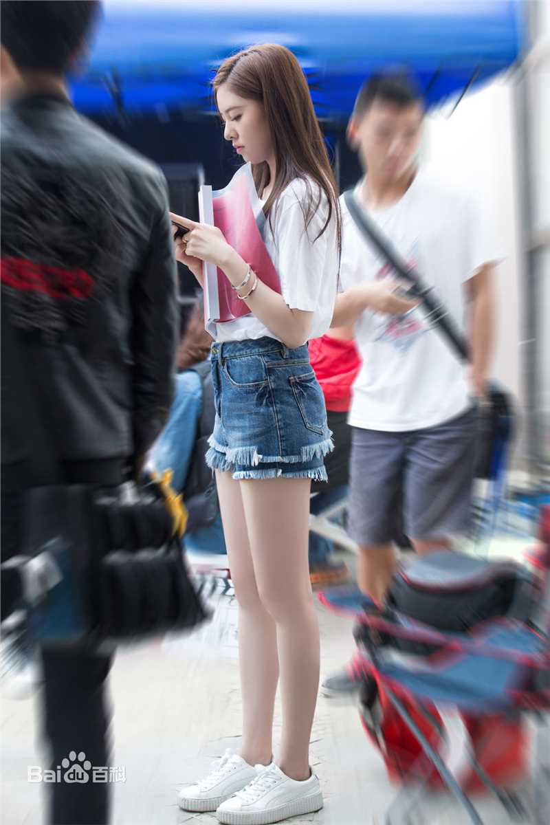 宋妍霏(cecilia boey)《神犬小七3》最新剧照