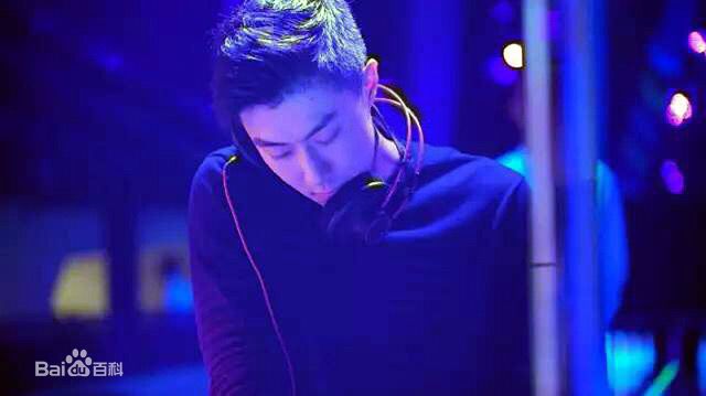 精选辜承(Simon)图片