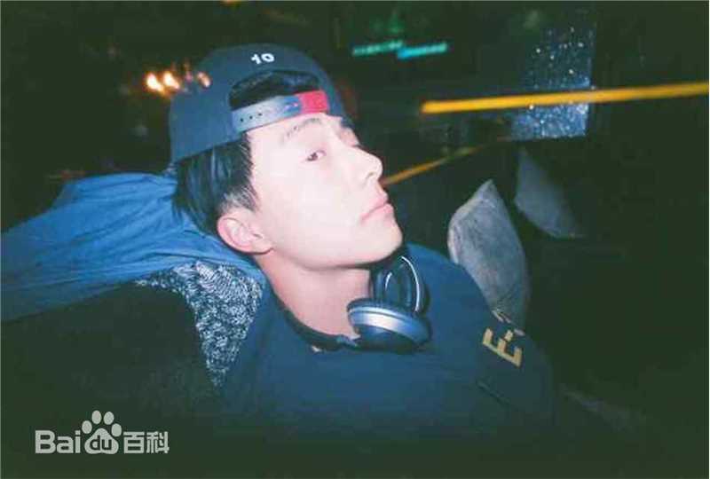 精选辜承(Simon)图片