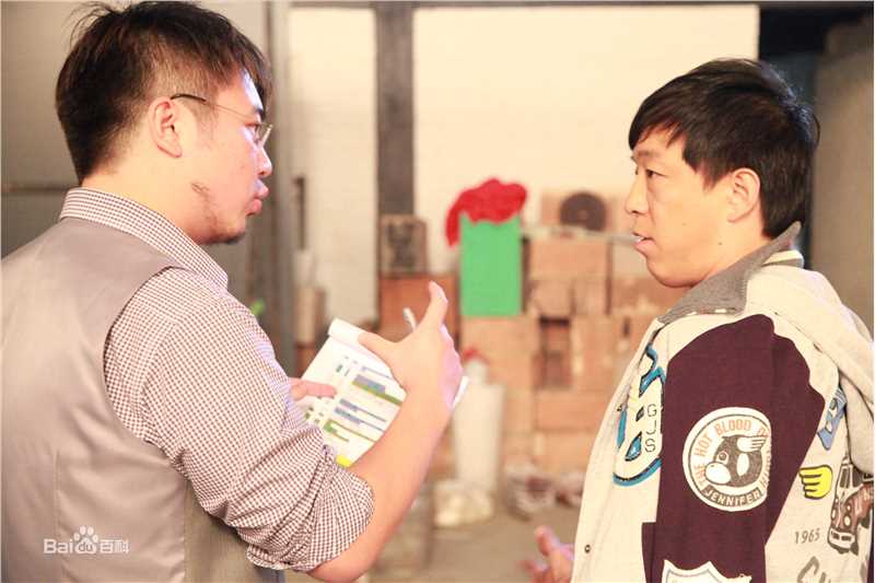 邓科工作照壁纸壁纸