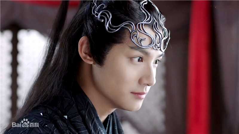 最全郑业成在《玲珑使》中的相册