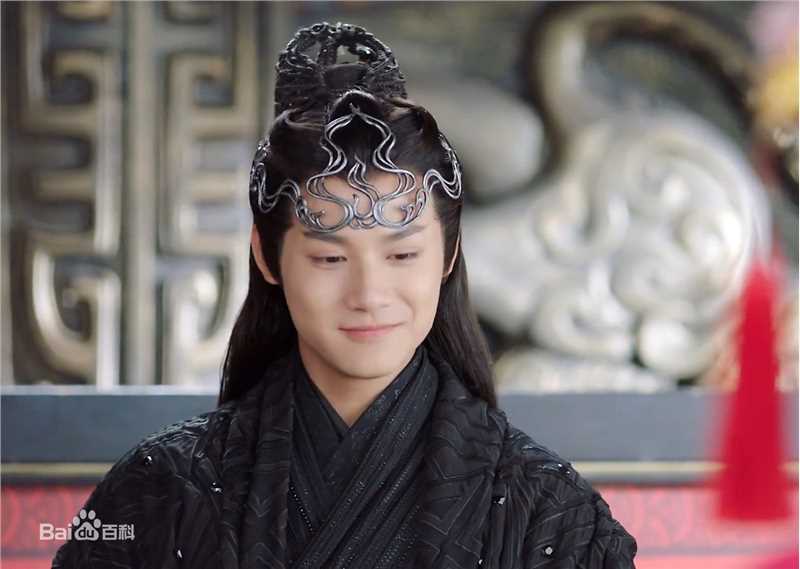 最全郑业成在《玲珑使》中的相册