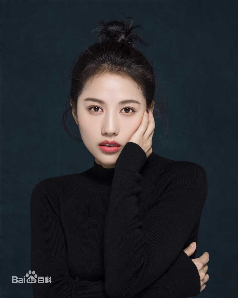 董琦(kiki)宣传照前后照片