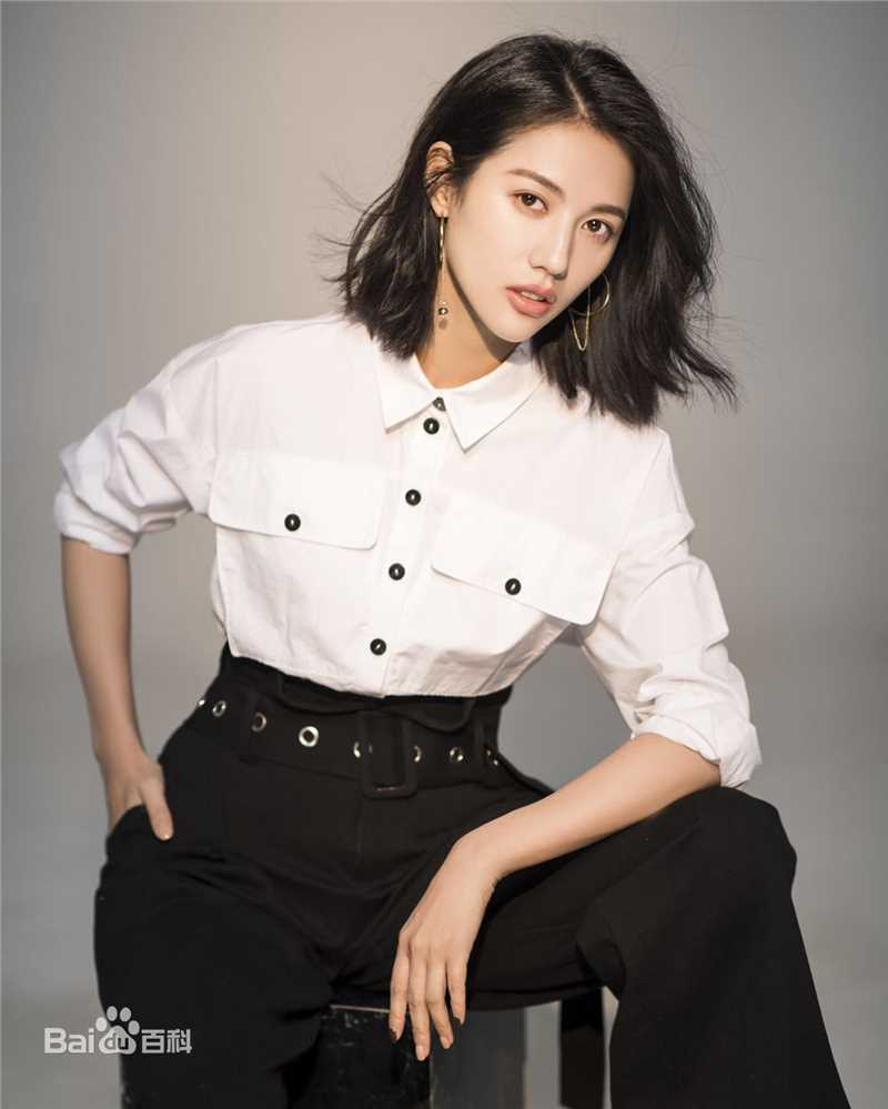 董琦(kiki)宣传照前后照片