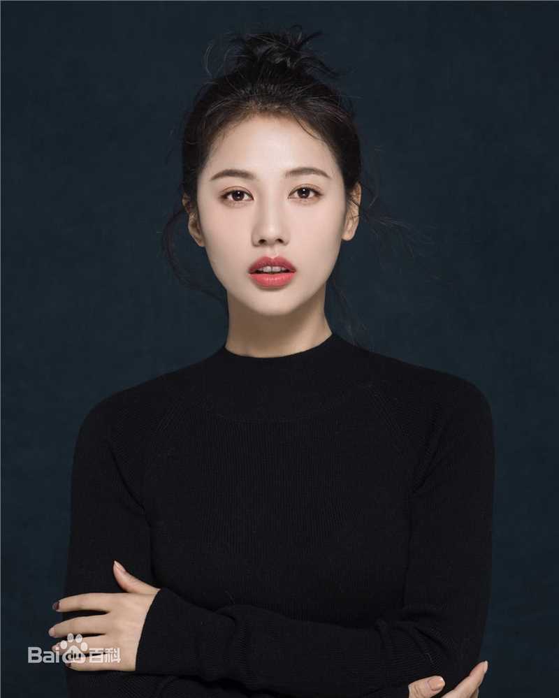 董琦(kiki)宣传照前后照片