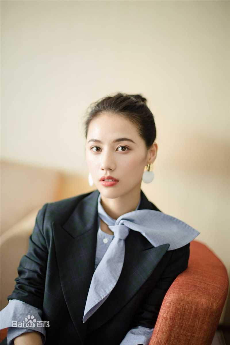 董琦(kiki)活动照壁纸壁纸