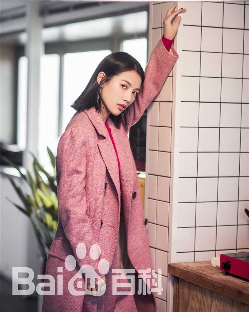 最新董琦(kiki)壁纸