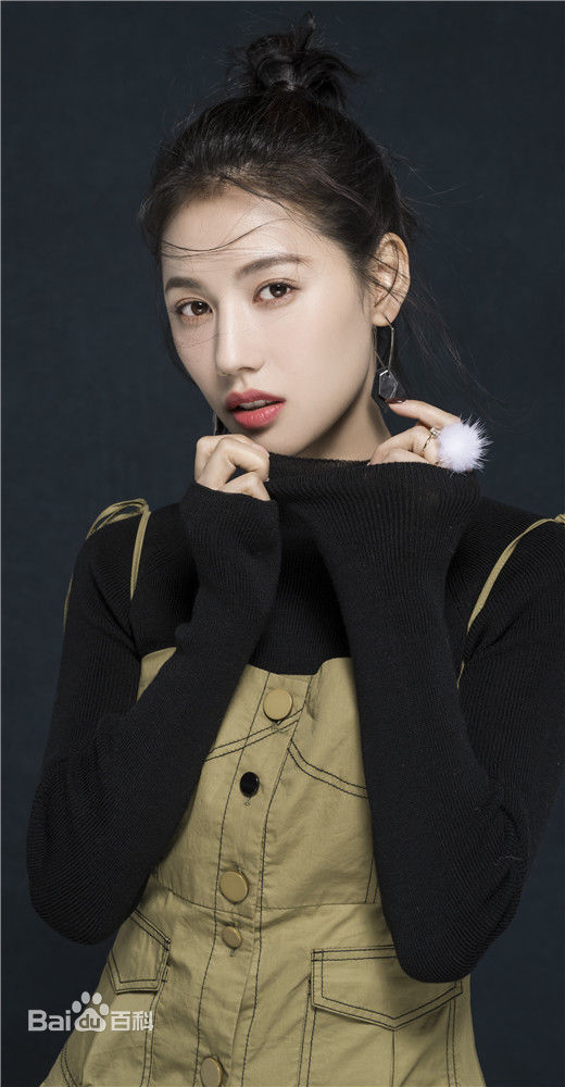 最新董琦(kiki)壁纸