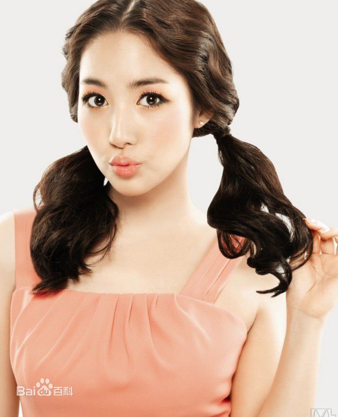 朴敏英(Park Min Young)画报壁纸壁纸