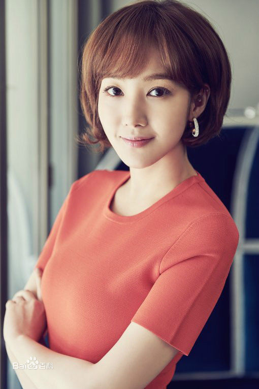 朴敏英(Park Min Young)新闻采访图片图册