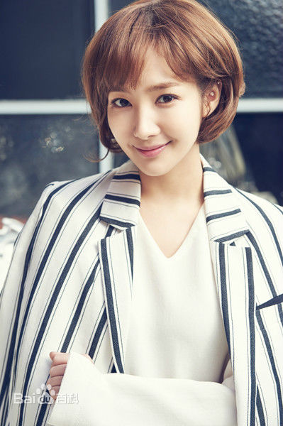 朴敏英(Park Min Young)新闻采访图片图册