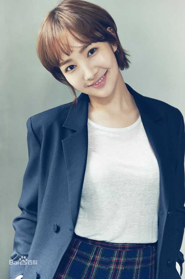 朴敏英(Park Min Young)新闻采访图片图册