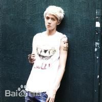 吴世勋(（韩文名）、SE HUN（官方艺名）、Oh SeHun)画报男神性感图片图集