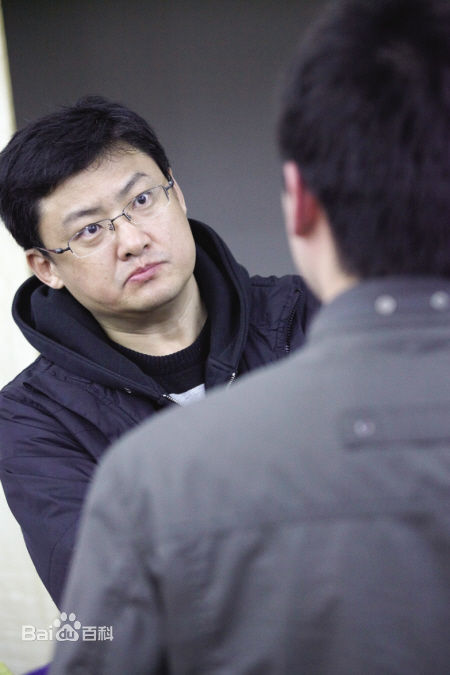 闫宇彤生活照素颜照相册